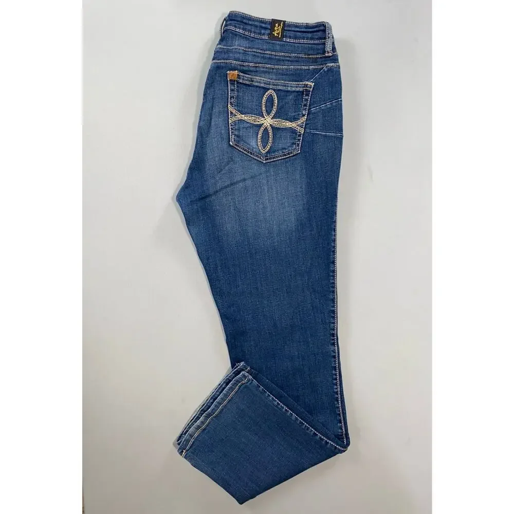 Aura by Wrangler Bootcut 5-Pocket Stretch Denim Jeans. Medium Wash, Women's 12. - Picture 1 of 9